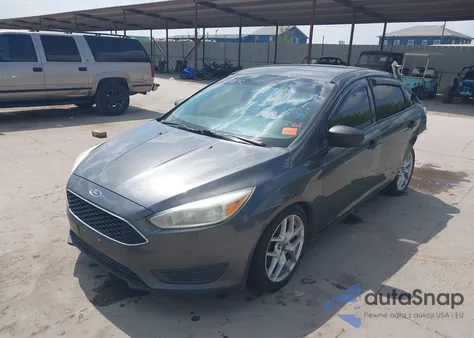 2016 Ford Focus S from USA, damaged, VIN 1FADP3E21GL288389